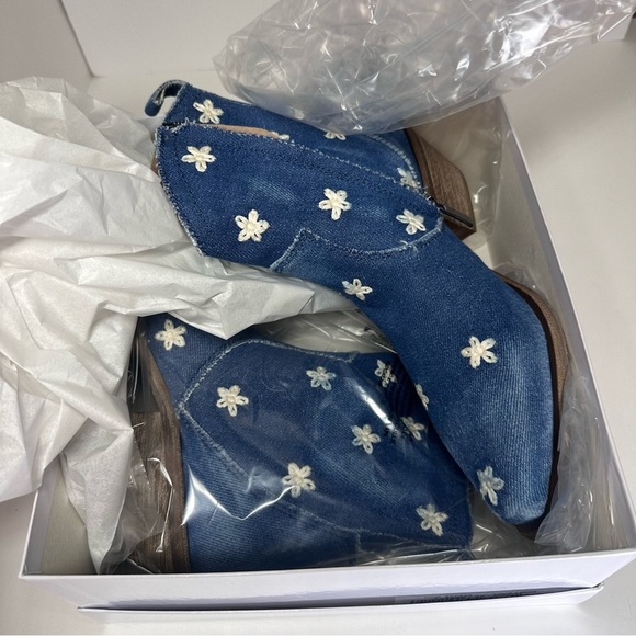 NEW Sundance Western Sojourner Boots Women’s 38 8 Denim Cowgirl Boho Made Italy - Picture 11 of 12